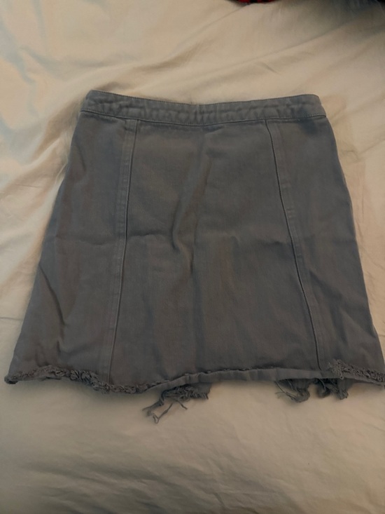 Casual Washed Denim Mini Skirt - Gray - Picture 2 of 2